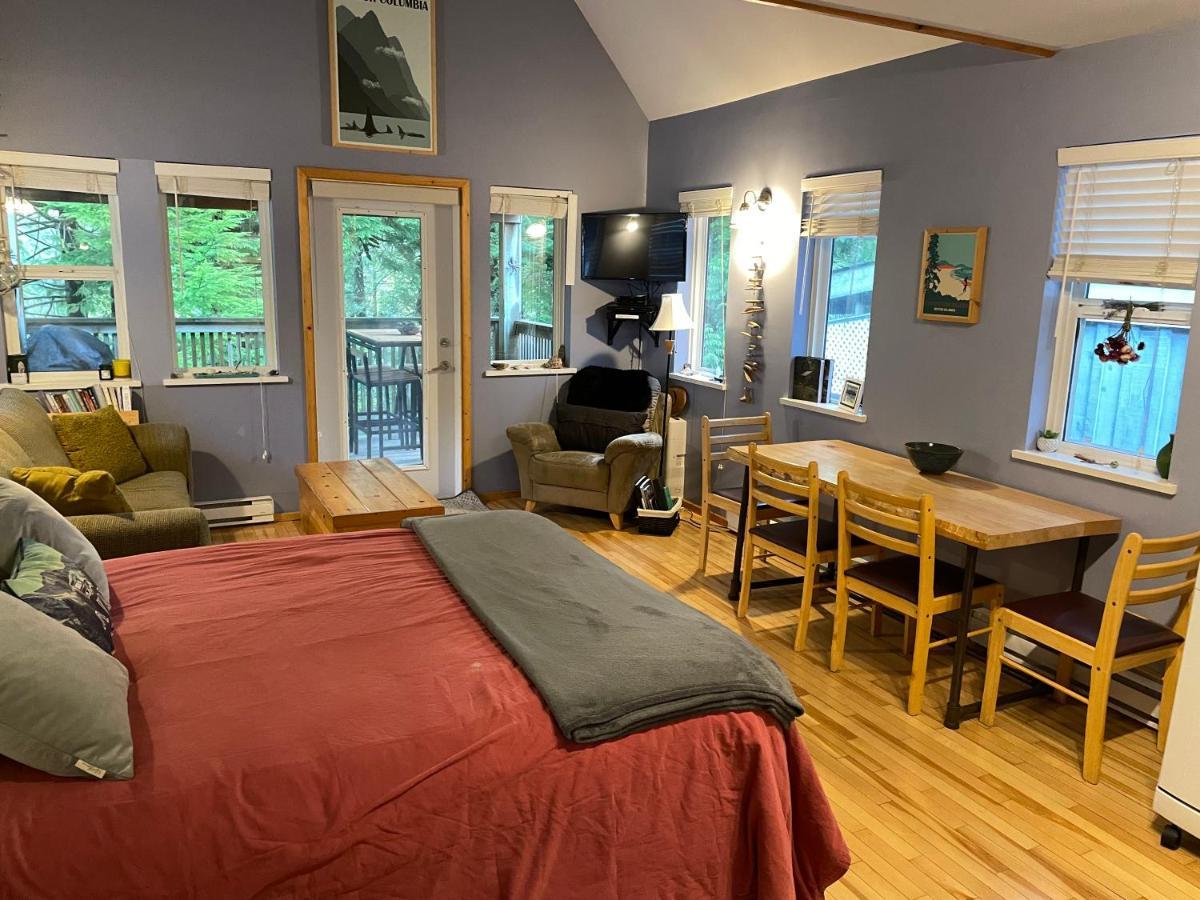 Reef Point Cottages 우크루렛 외부 사진