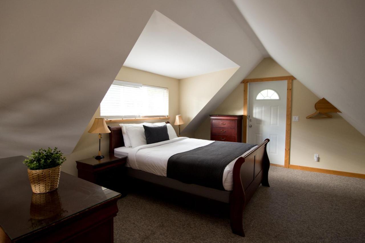 Reef Point Cottages 우크루렛 외부 사진