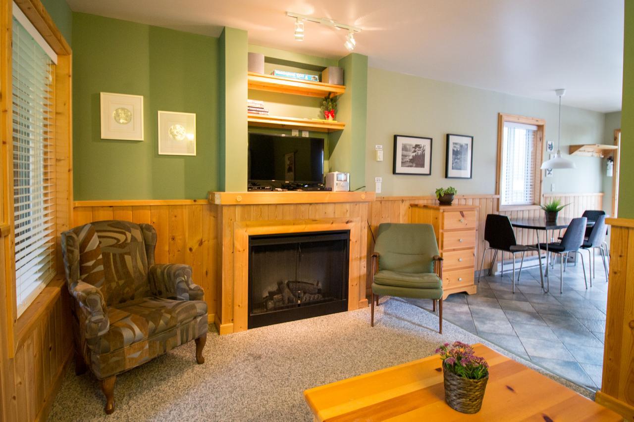 Reef Point Cottages 우크루렛 외부 사진