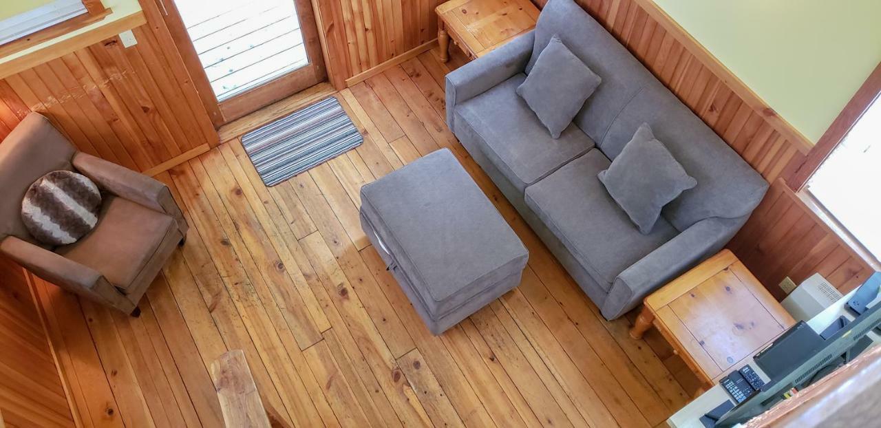 Reef Point Cottages 우크루렛 외부 사진