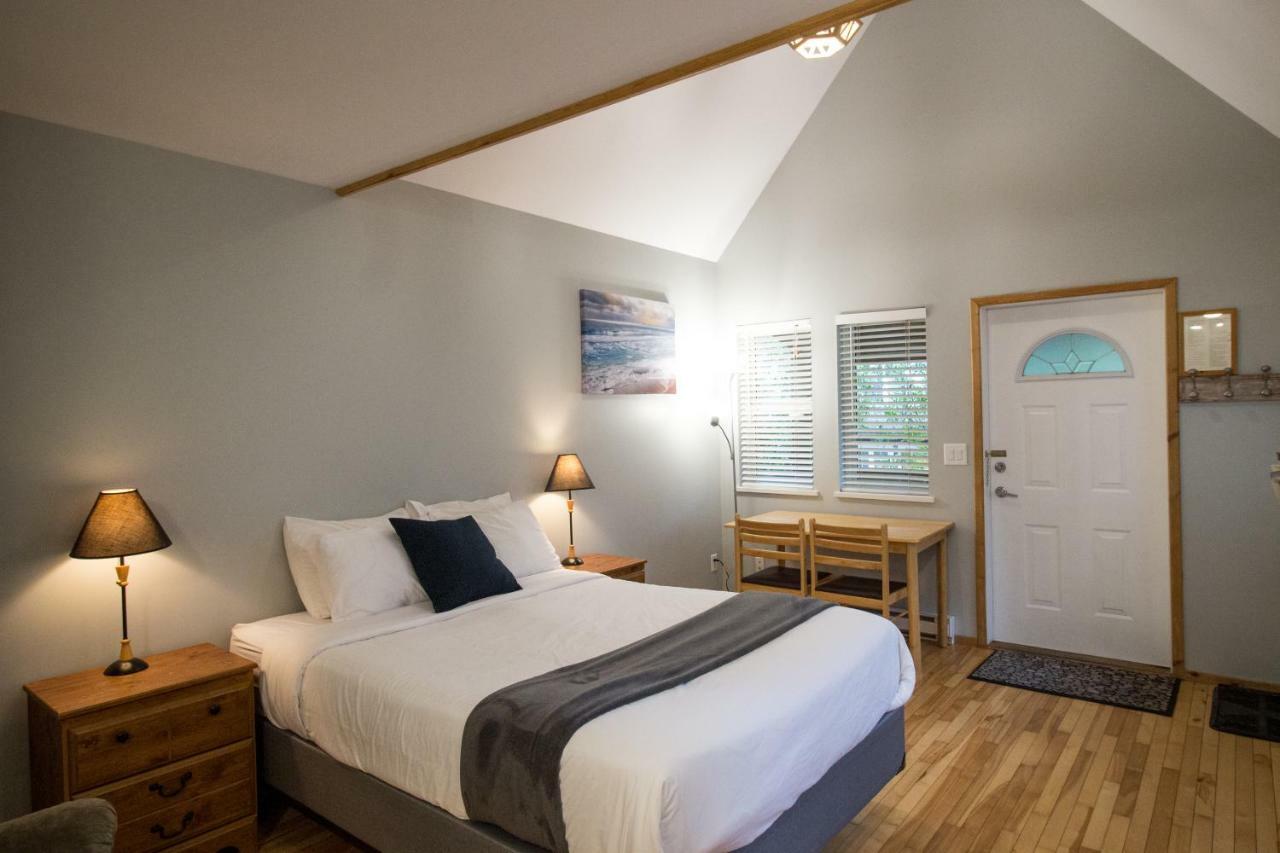 Reef Point Cottages 우크루렛 외부 사진